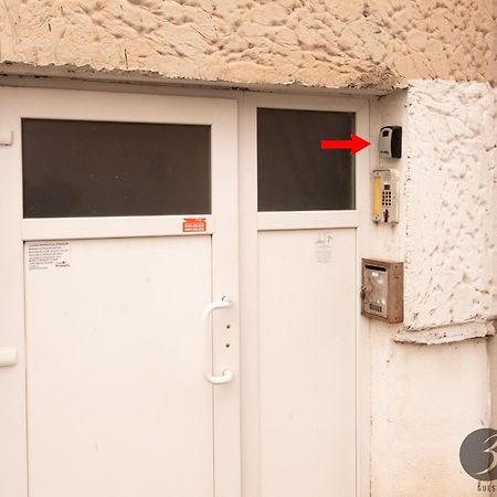 365 Guest Apartment Hunedoara Bagian luar foto