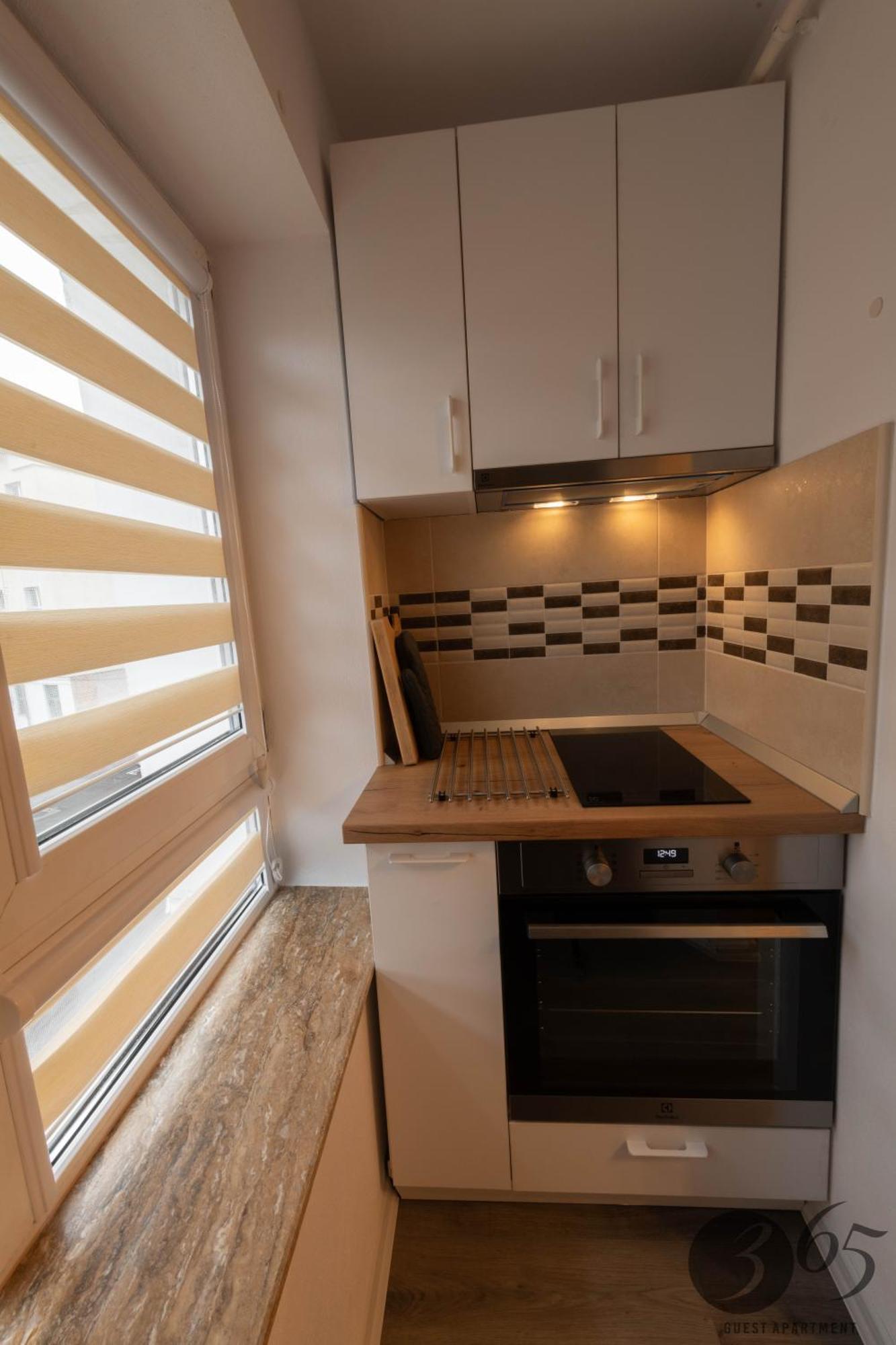 365 Guest Apartment Hunedoara Bagian luar foto